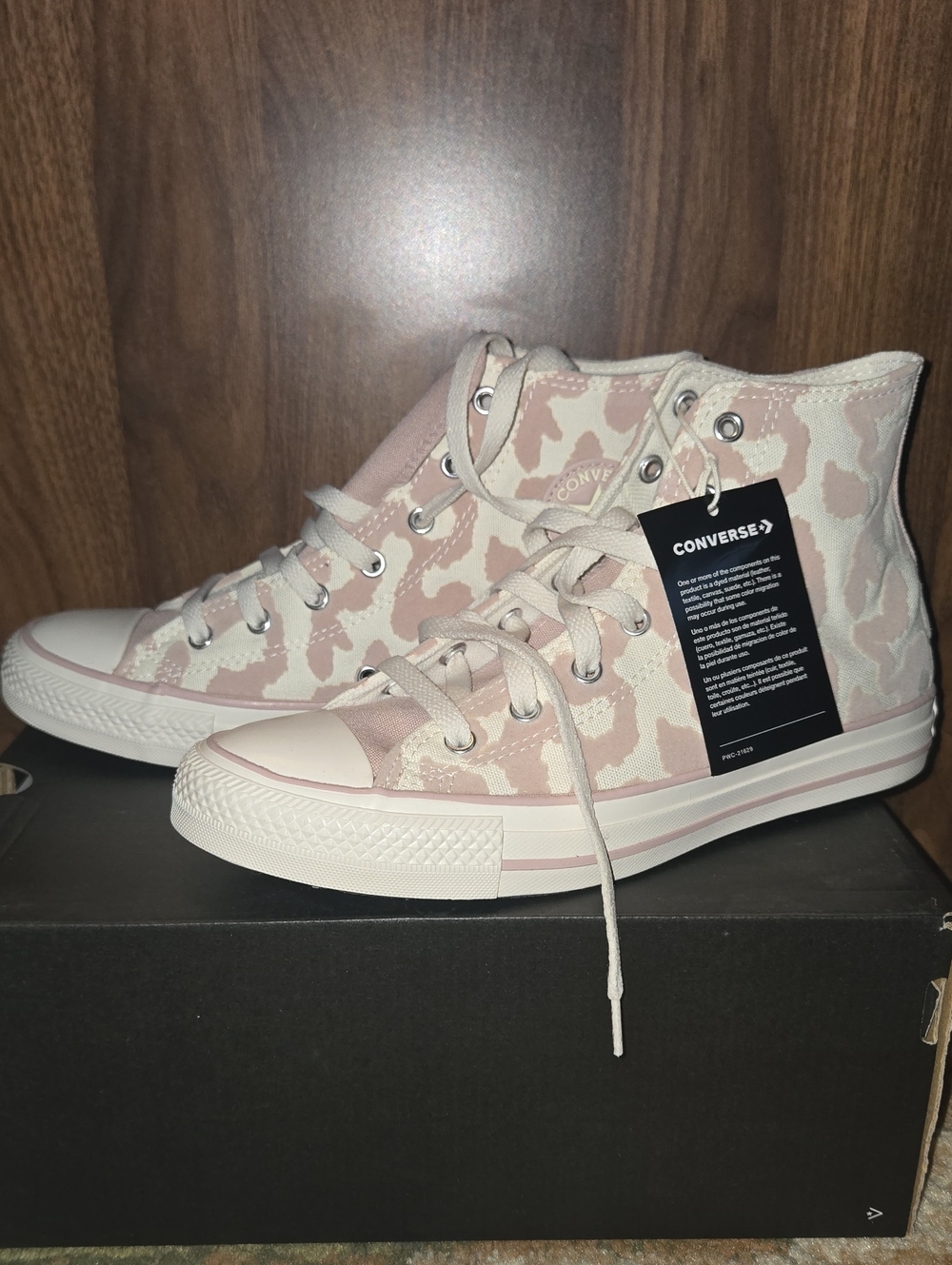 NWT! Converse High Top Sneakers in Blush Animal Print